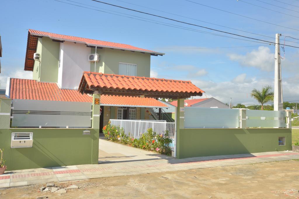 Pousada Mar De Almirante Penha  Bagian luar foto